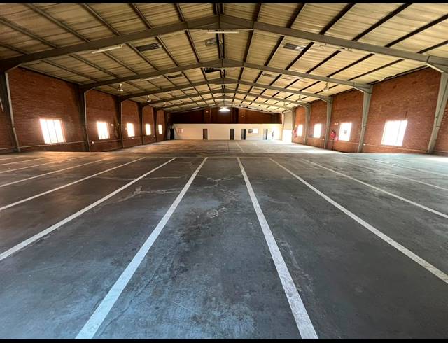 1,199M² WAREHOUSE TO LET IN SUNDERLAND RIDGE